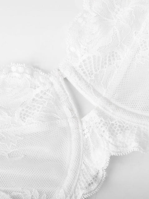 Curvypower Women's Lingerie > Bras > Sheer Floral Lace Bra Sheer Floral Lace Bra with Underwire and Mesh Lining